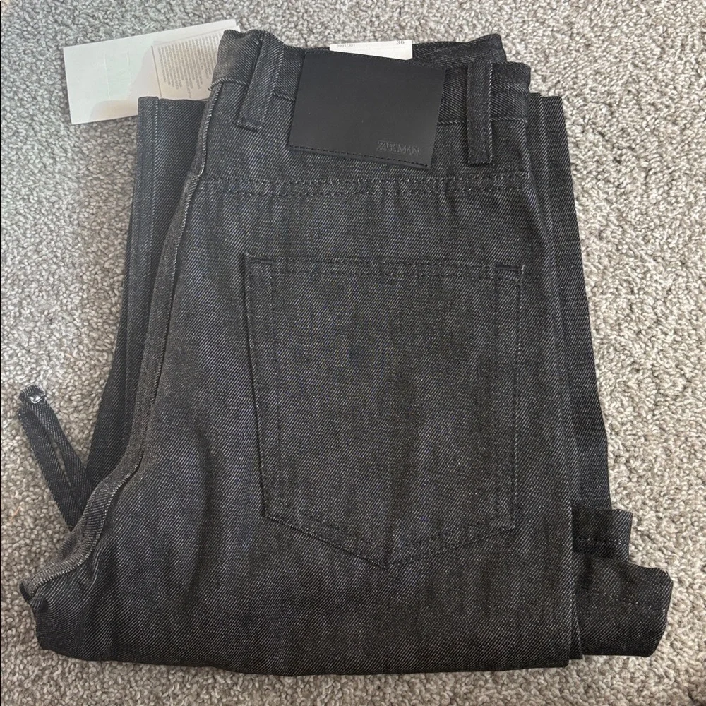Zara Relaxed Flare‎ Fit Jeans